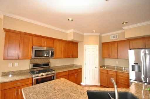 357 View Point Ct - Photo 2 of 14