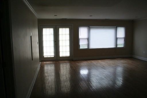 1549 N 40th Ave - Photo 3 of 13