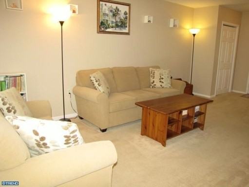 361 Mimosa Ave - Photo 3 of 14