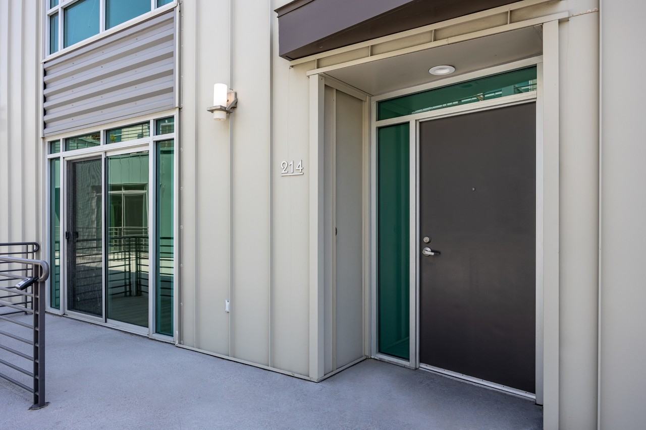 Doran Lofts - Photo 2 of 19