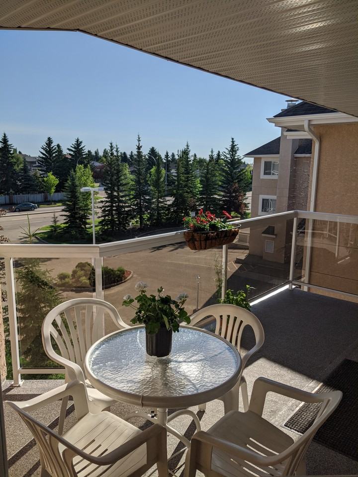 911 Rabbit Hill Road Northwest - Photo 2 of 12