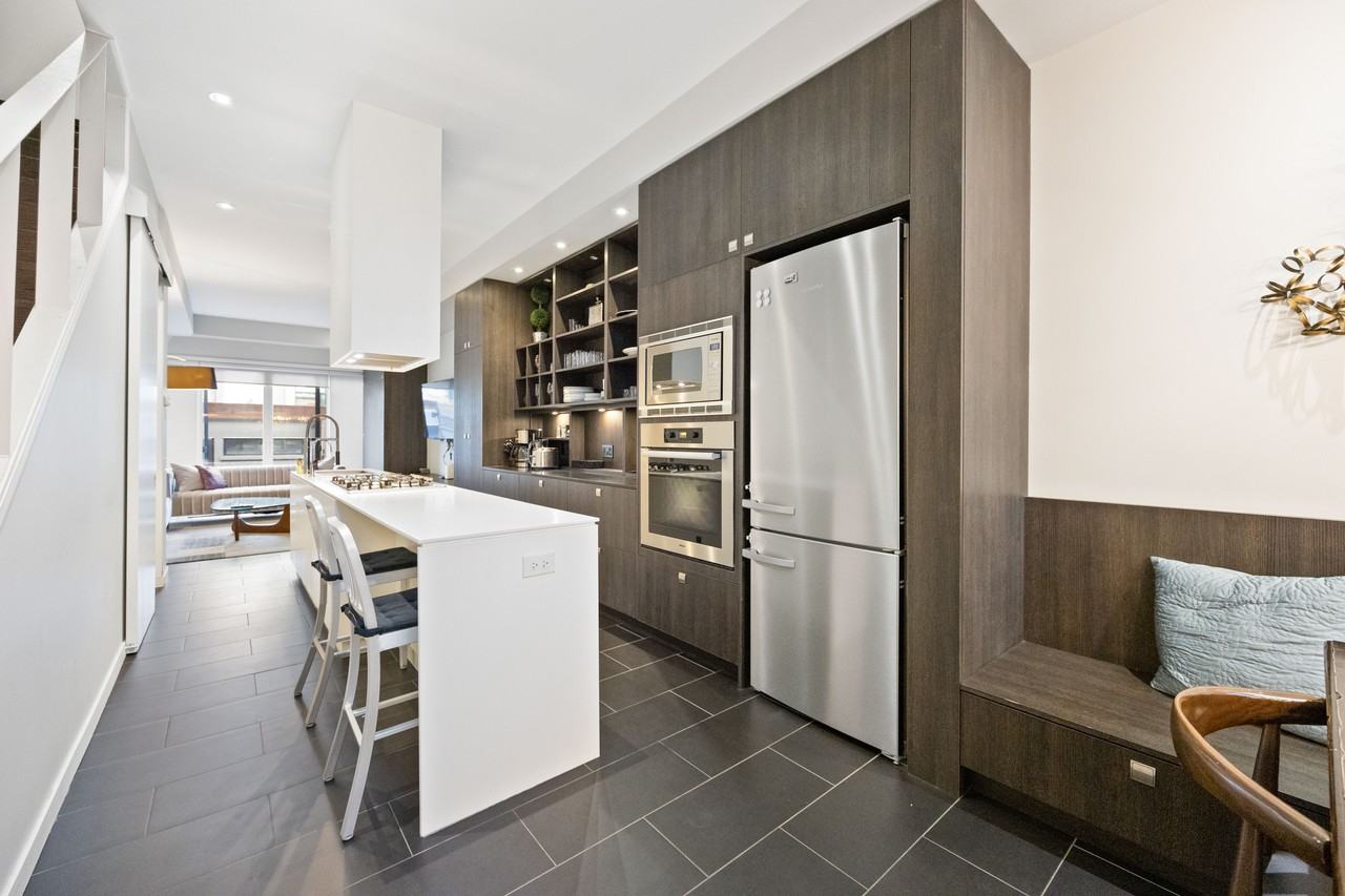 265 Roxton Road - Photo 2 of 24