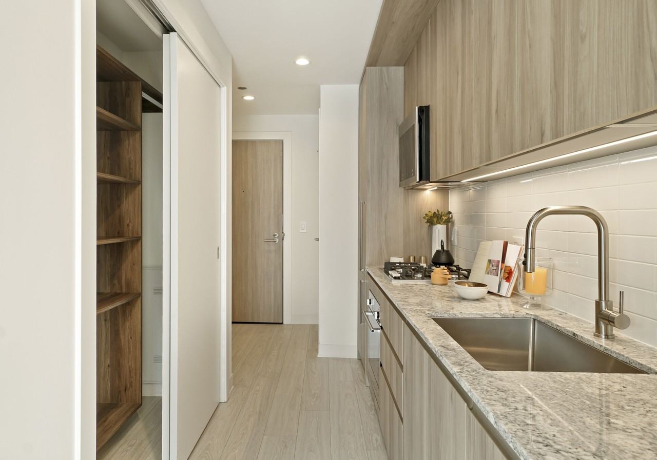 354 N Union Ave #2-2 - Photo 5 of 28