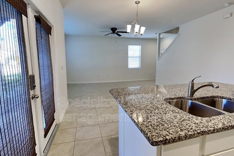 1676 Coulter Ln - Photo 2 of 20