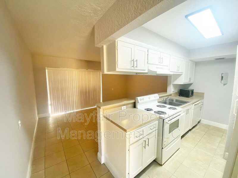 4423 Treehouse Lane (Arbor Keys), Tamarac, FL 33319 - Photo 2 of 34