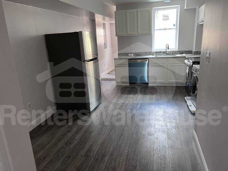 607 S Bentalou St - Photo 2 of 14