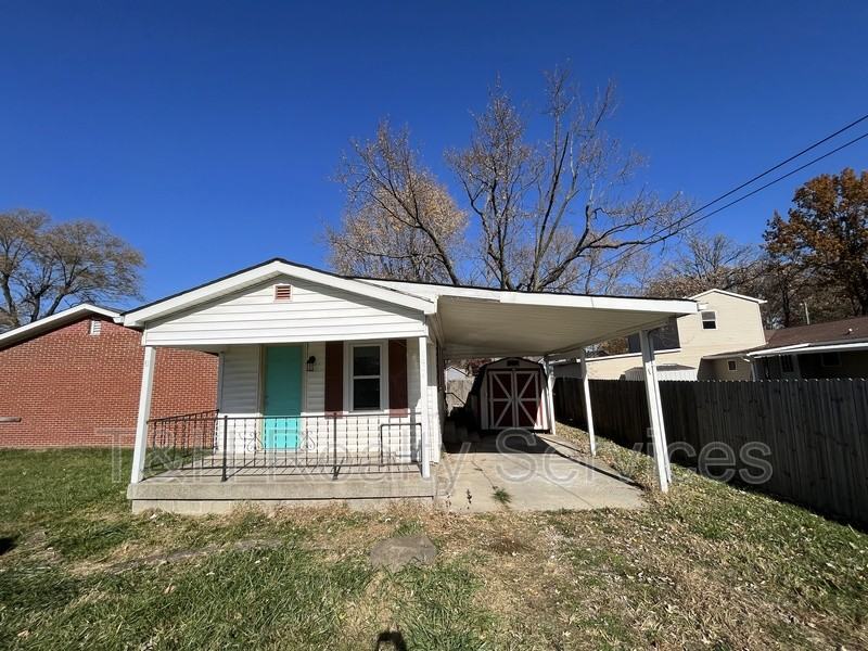 1604 E Epler Ave - Photo 2 of 11