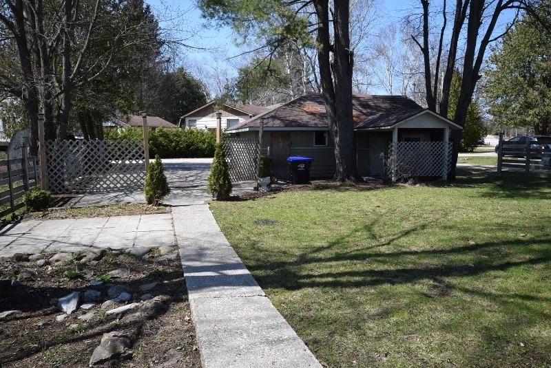 2795 The Lane - Photo 3 of 14