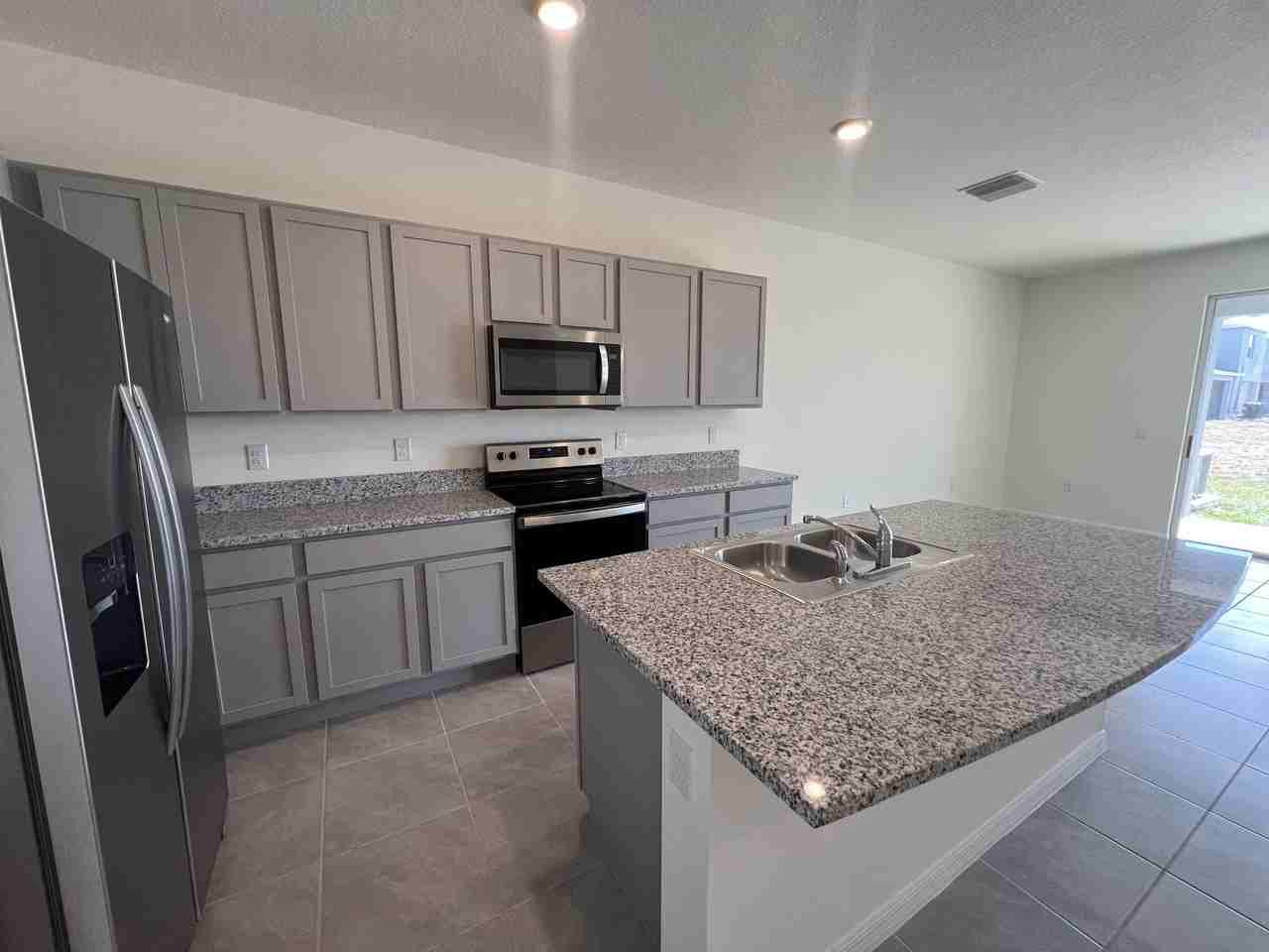 297 Mangrove Shade Cir - Photo 3 of 23