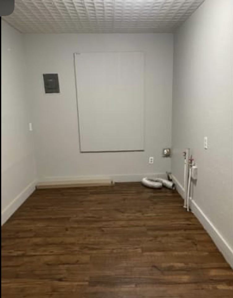 708 N 6th St #1 - Photo 6 of 11