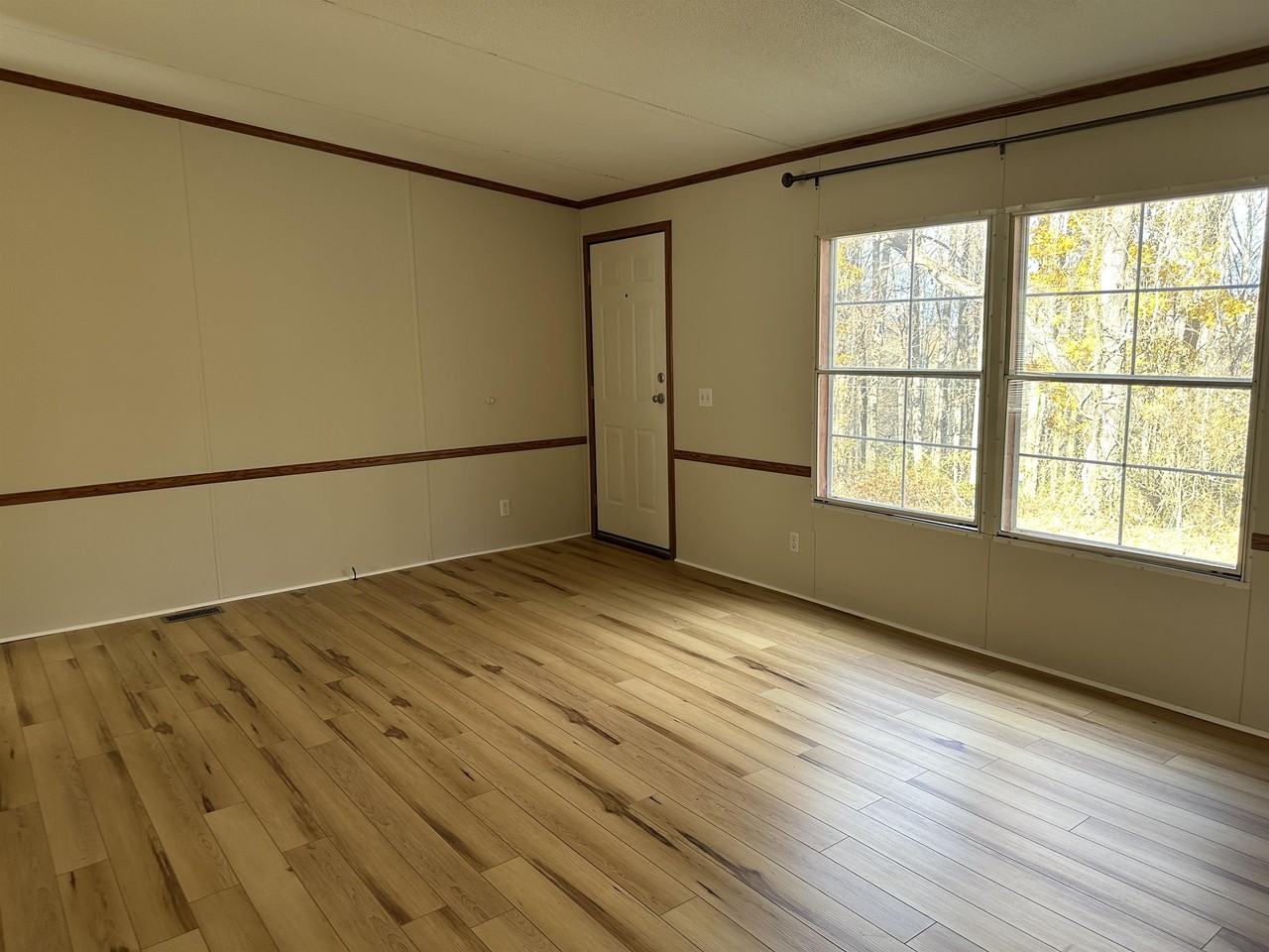 430 Lytle Cove Rd #1 - Photo 3 of 15