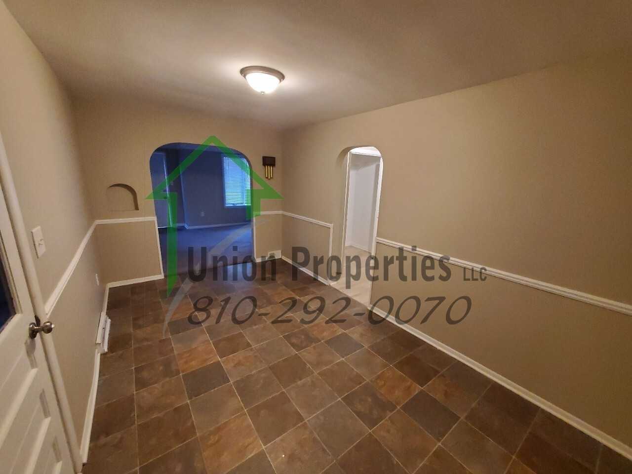 38 W Morgan St #1 - Photo 2 of 19