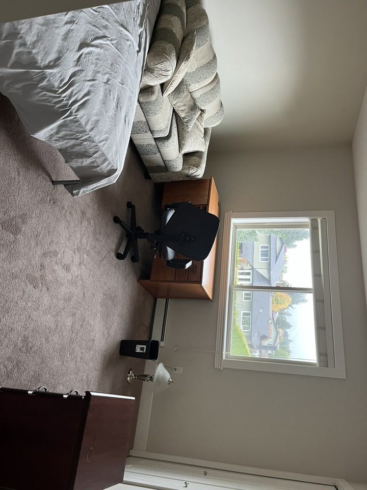 18961 119th Ave - Photo 2 of 4