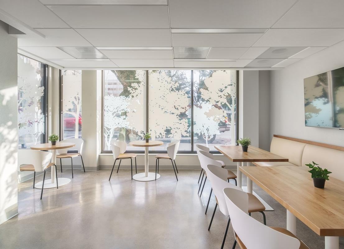 523 Sw 13th Ave - Photo 3 of 21