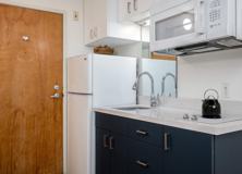 523 Sw 13th Ave - Photo 1 of 1