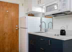 523 Southwest 13th Avenue - Photo 1 of 1