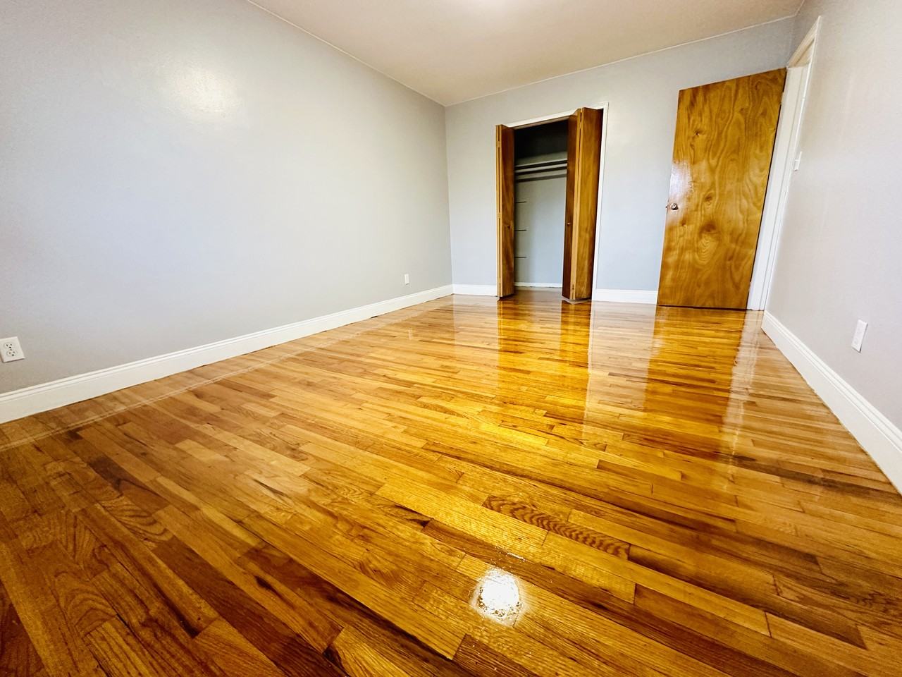415 Jefferson Avenue #C2 - Photo 4 of 13