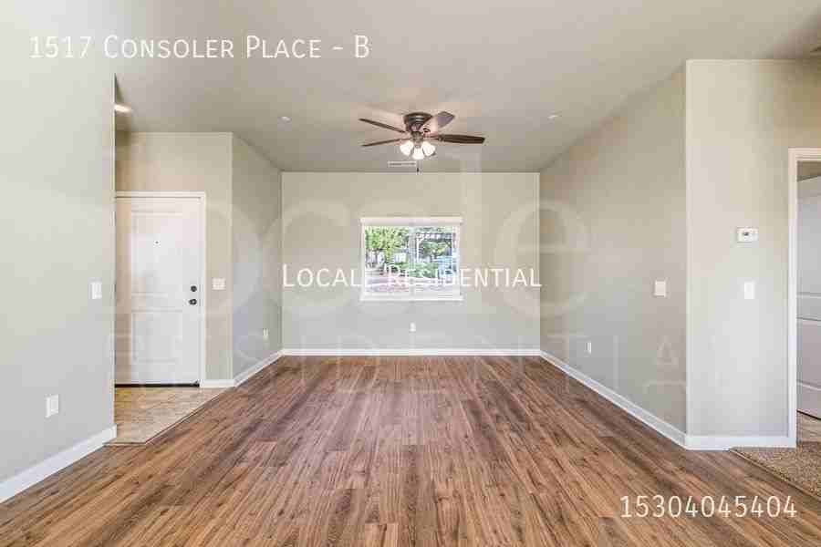 1517 Consoler Pl #B - Photo 3 of 14