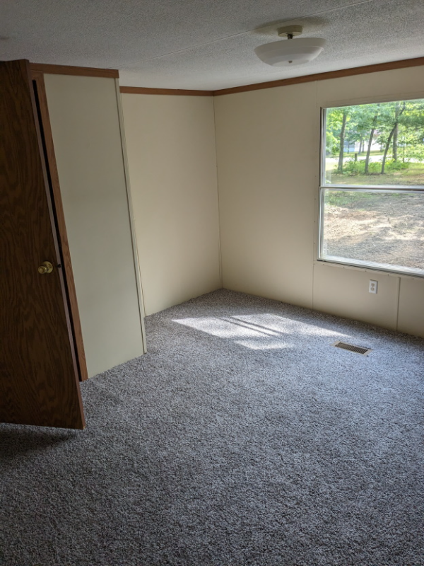 4684 Rosemarie St - Photo 3 of 13