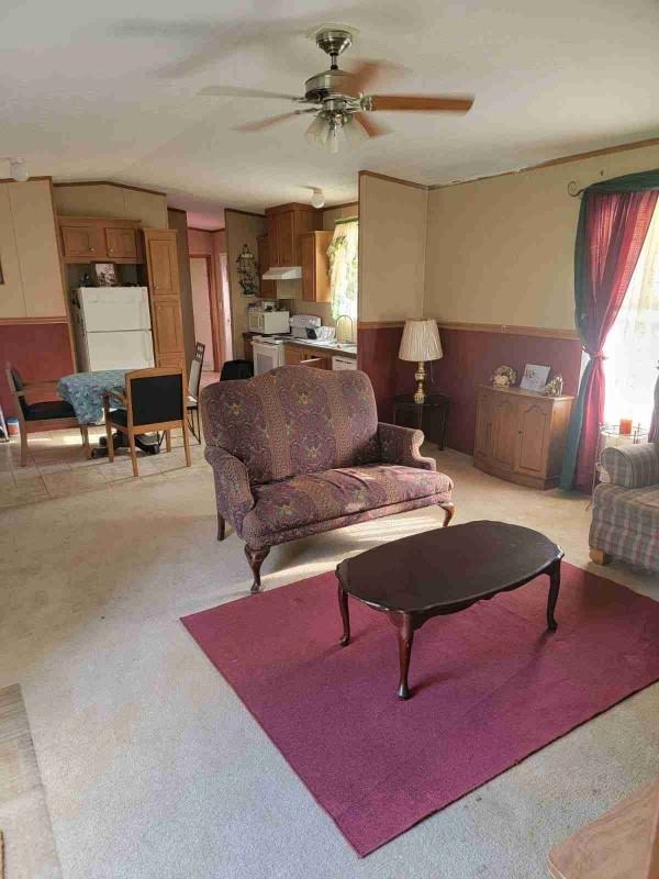 275 Carrtown Dr - Photo 2 of 6