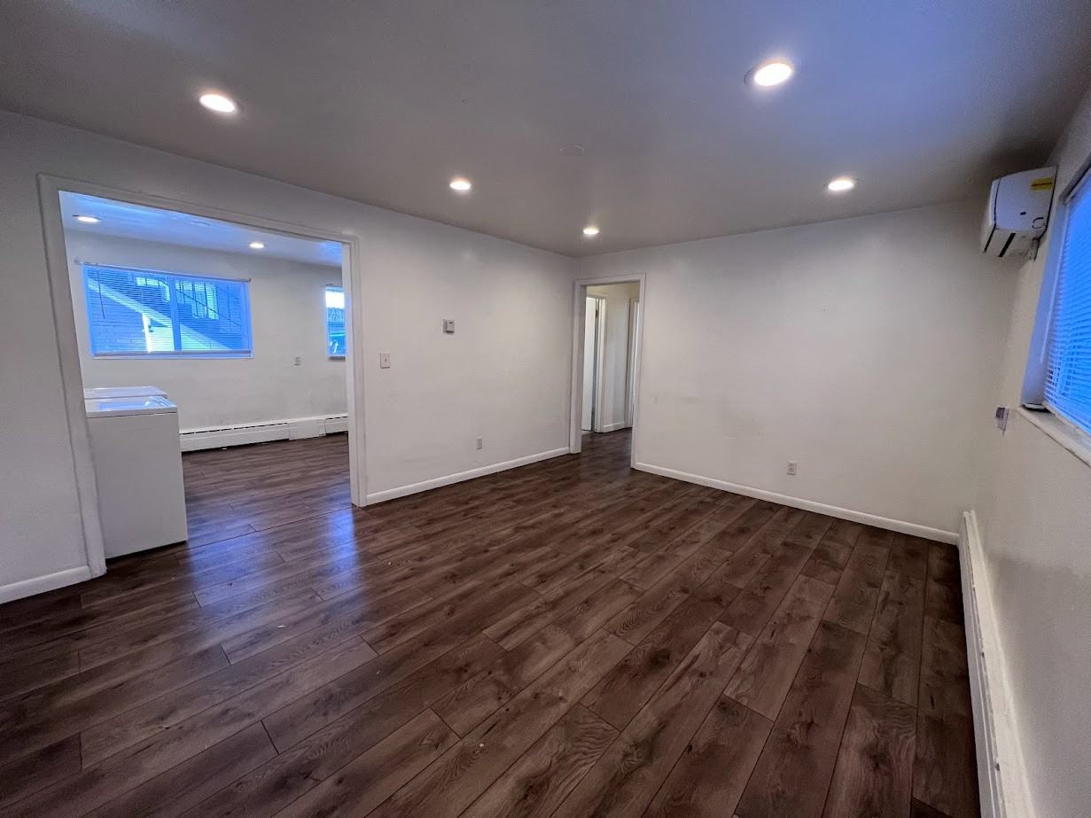 1225 E 600 S #4 - Photo 2 of 11