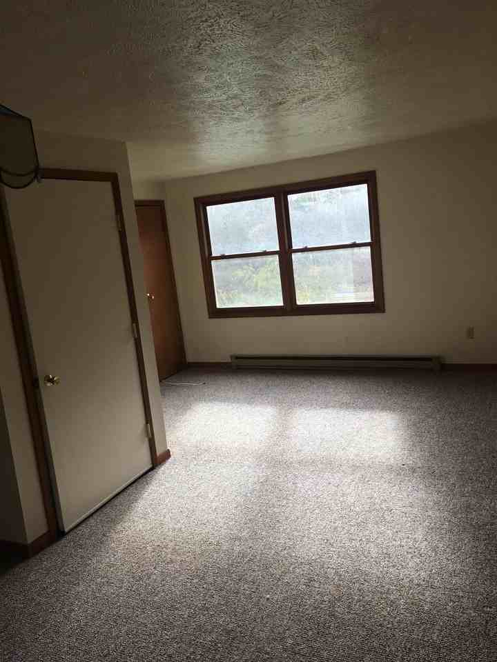 5724 Big Tree Rd02 - Photo 2 of 13