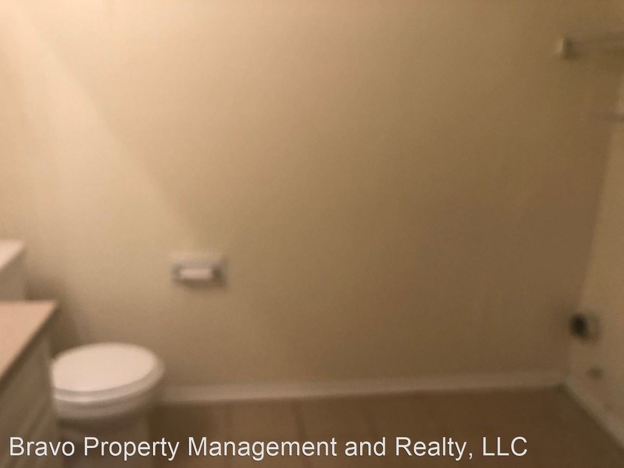 3072-3078 Destin Circle - Photo 3 of 12