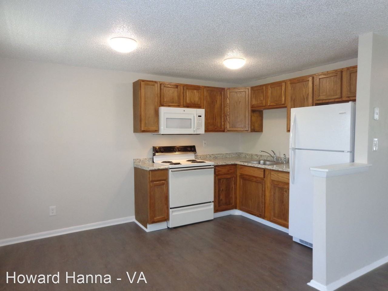 9634 1st Bay Street - Photo 3 of 14