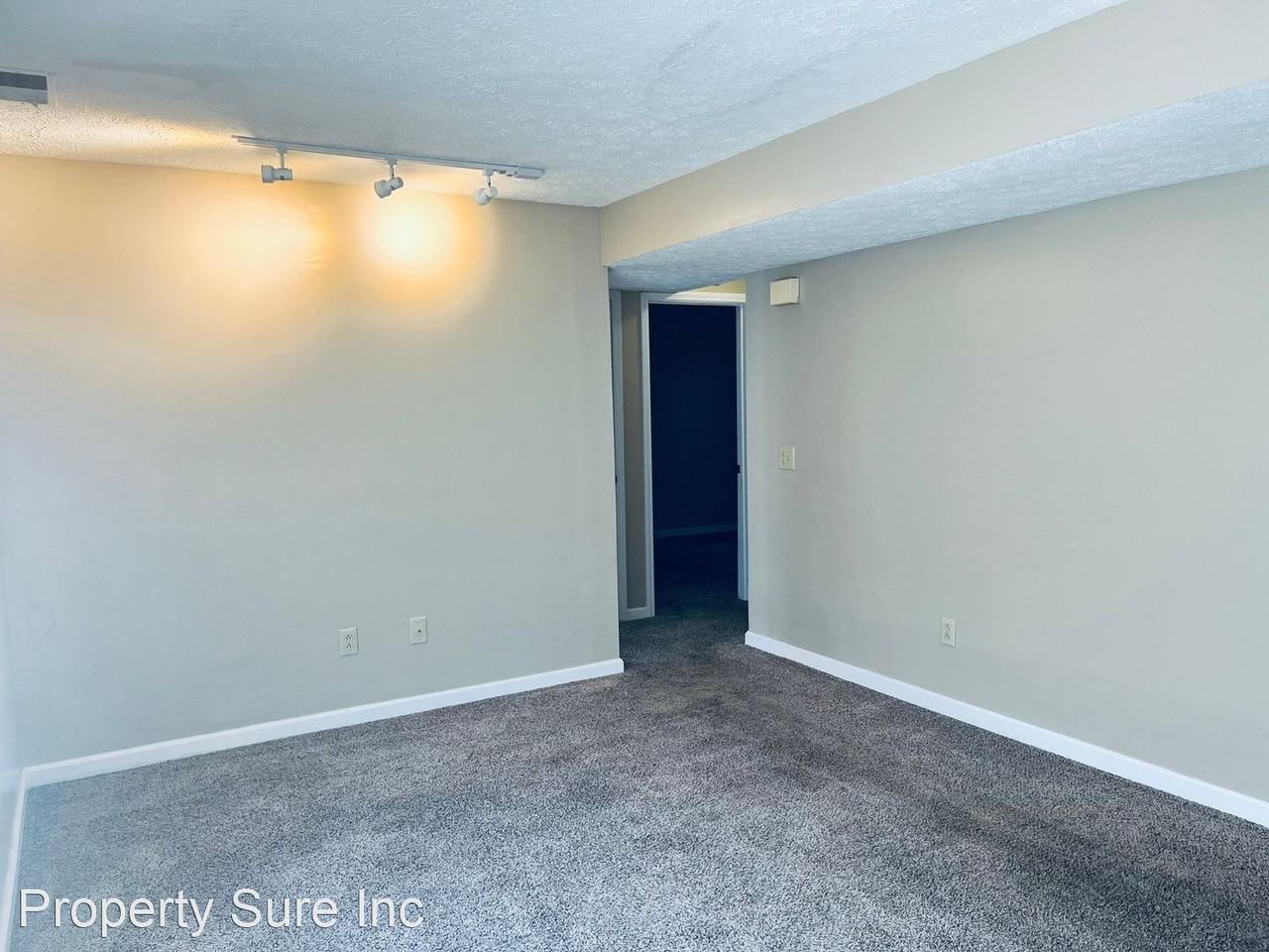 6th St - Photo 2 of 12