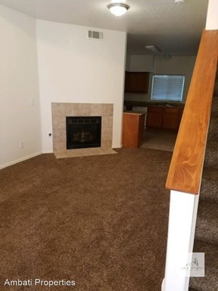 944, 1014 & 1020 E Ashlan - Photo 2 of 12