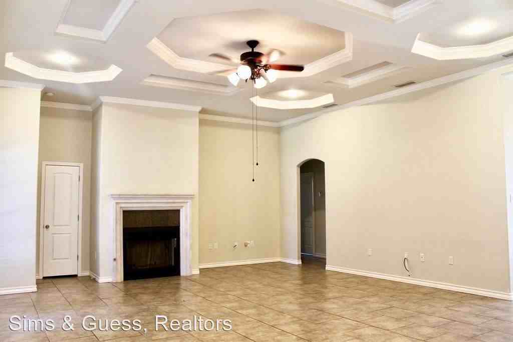 5110 Greathouse Ave - Photo 2 of 15