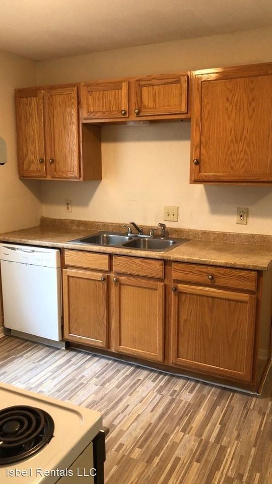 1703 Cedarhill Drive (A-D) - Photo 2 of 11