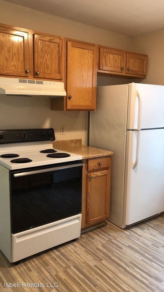 1703 Cedarhill Drive (A-D) - Photo 3 of 11