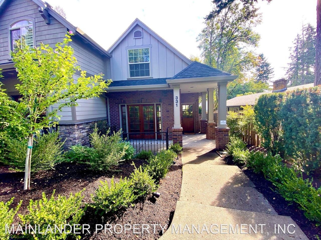 331 6th St - Photo 2 of 27