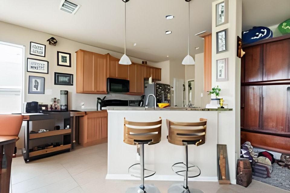 Lansdowne Rd - Photo 3 of 13