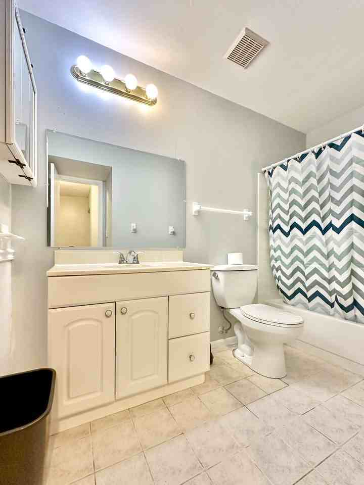 Dover Dr - Photo 2 of 11