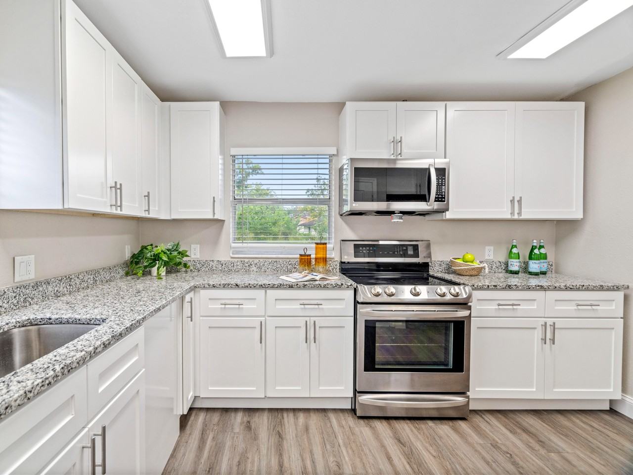 Hickory Street - Photo 3 of 14