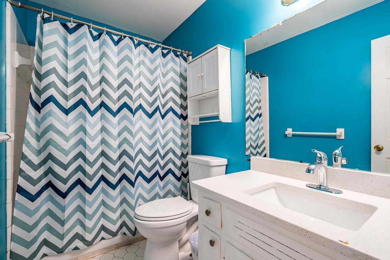 Rockcrest Ct - Photo 2 of 22