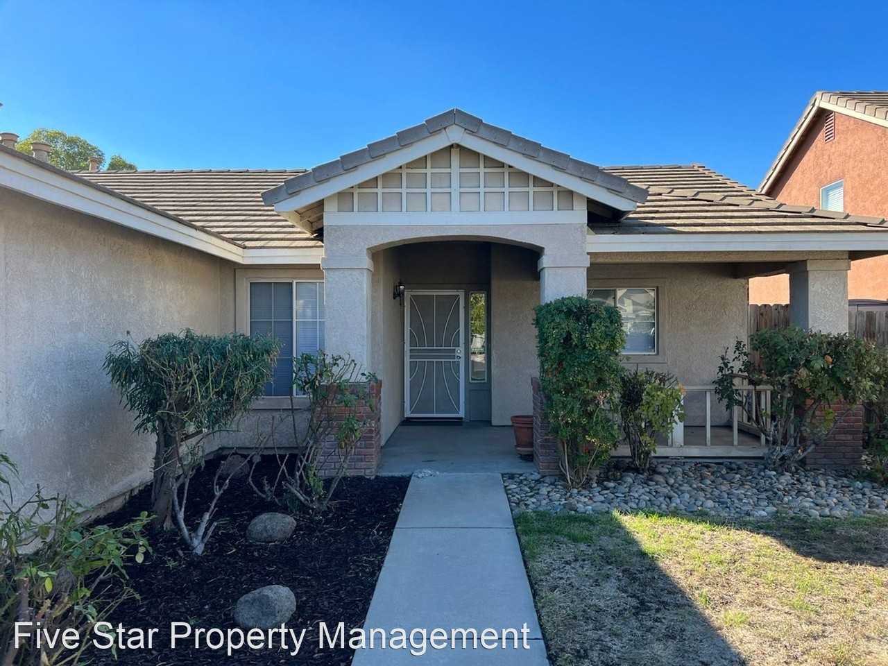 4209 Brennen Ct - Photo 2 of 28