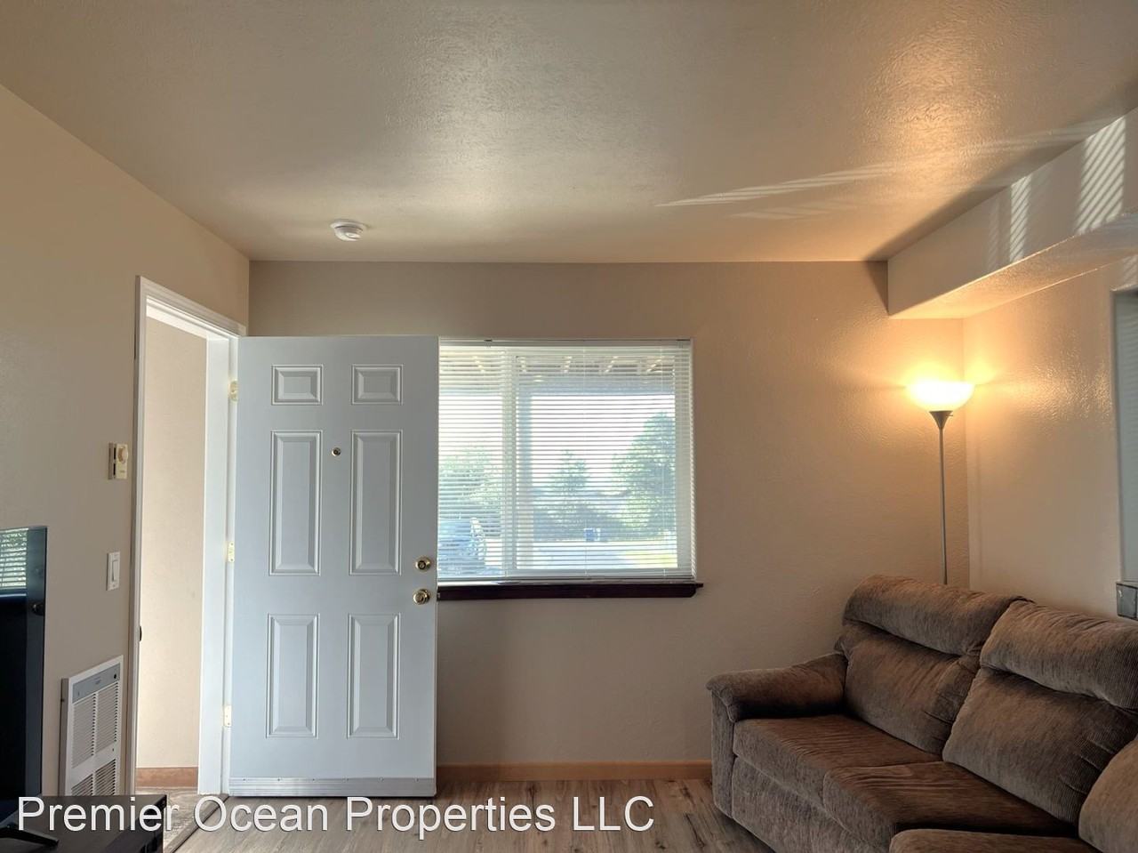 730 1st St - Photo 2 of 42