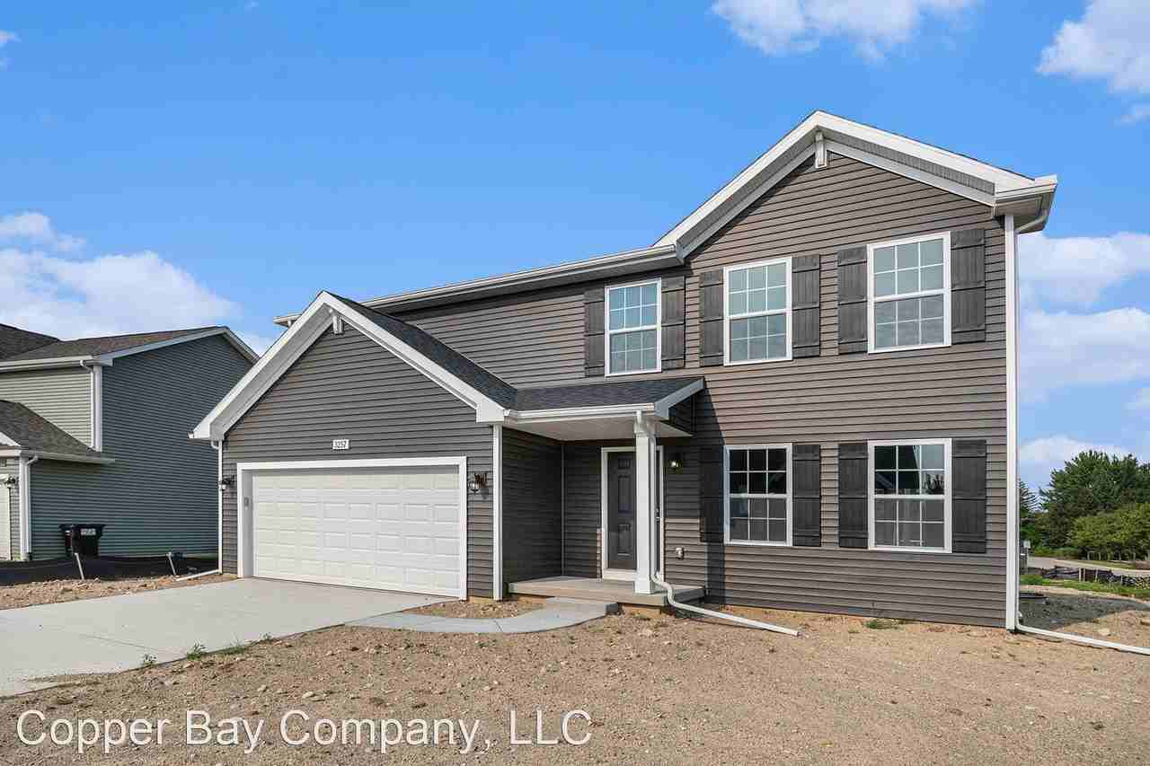 3257 Hill Hollow Ln - Photo 2 of 20