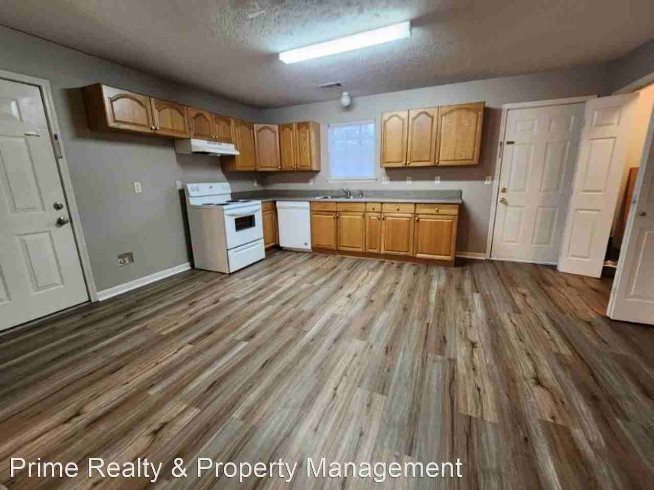 14216 Joan Dr - Photo 2 of 10