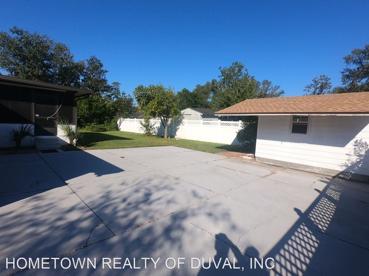 3739 Rustic Ln - Photo 3 of 31