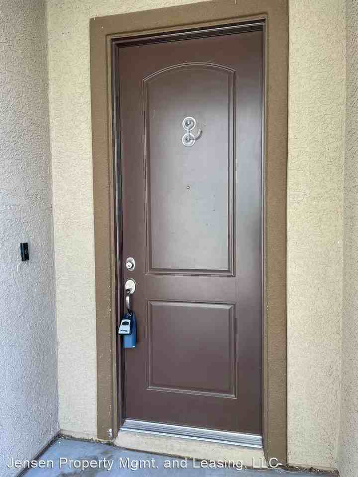 452 Verbena Ln - Photo 3 of 19