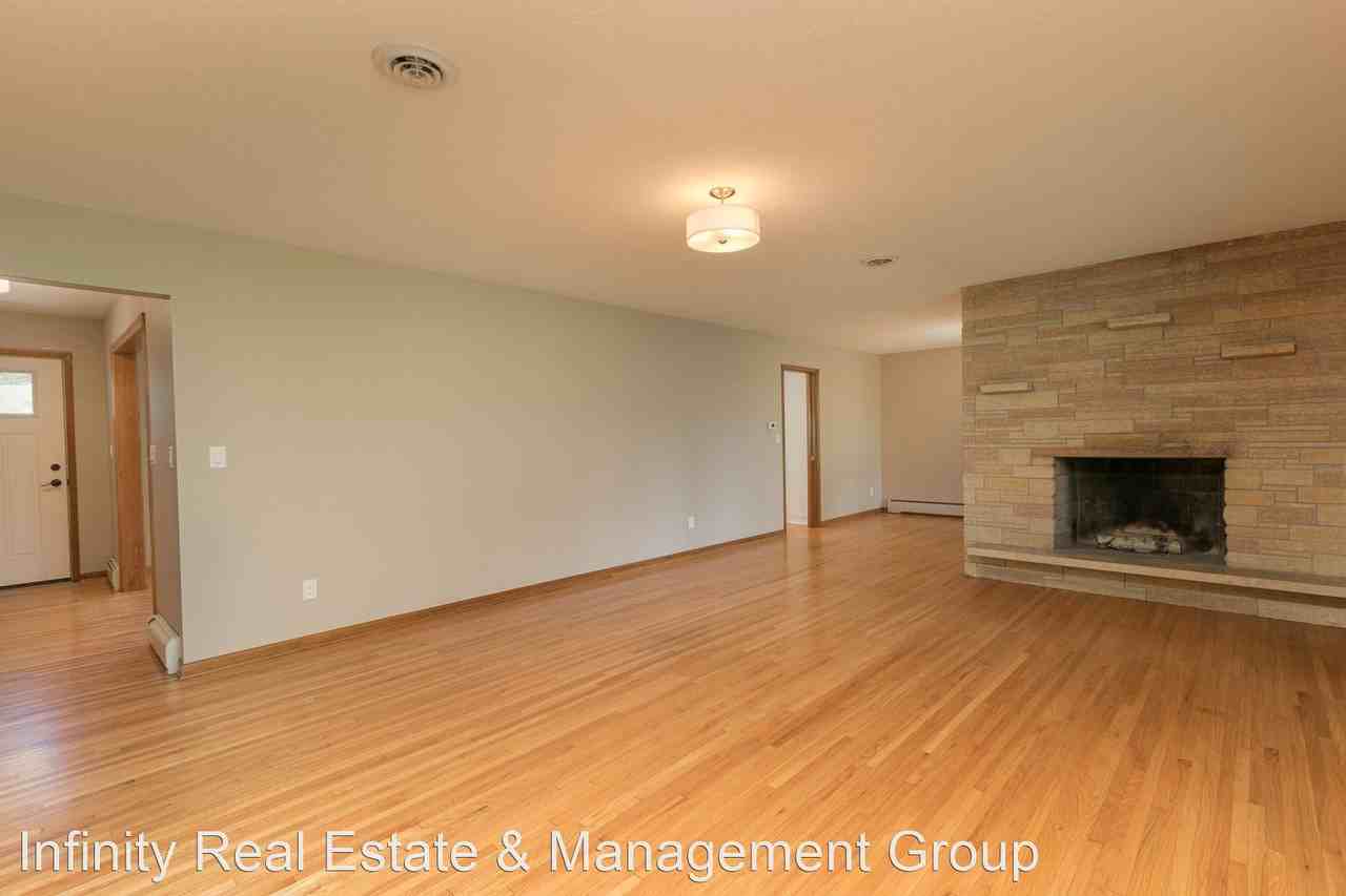 1330 20th St Nw - Photo 3 of 32