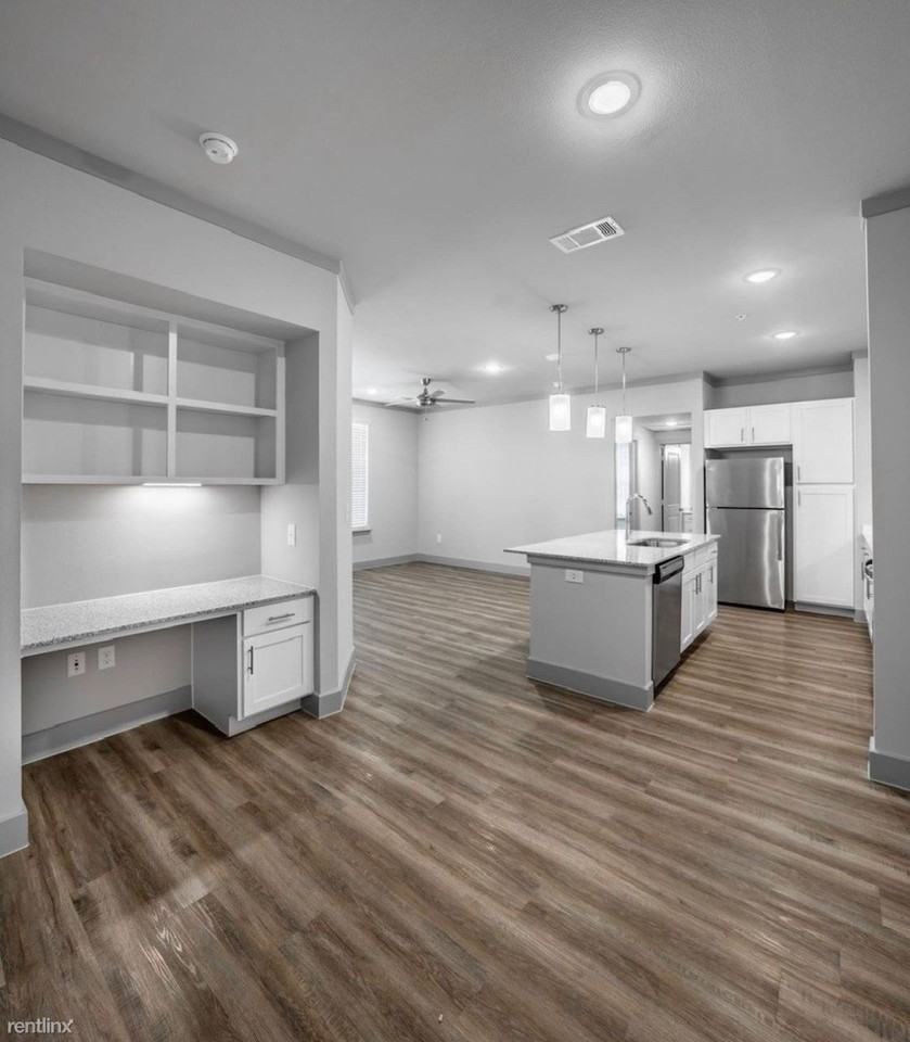 12702 Lexington St - Photo 2 of 16