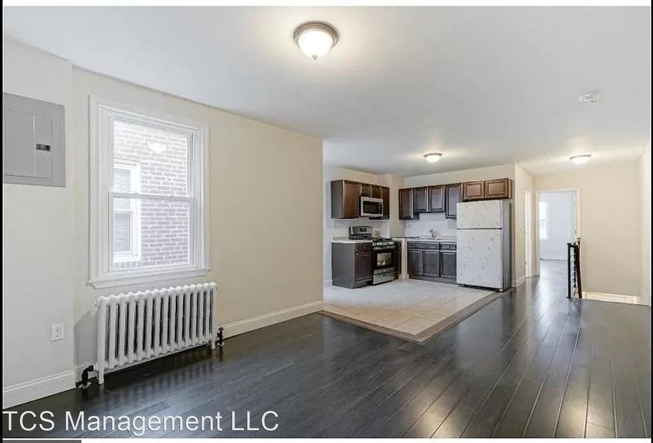 2467 79th Avenue - Photo 2 of 9