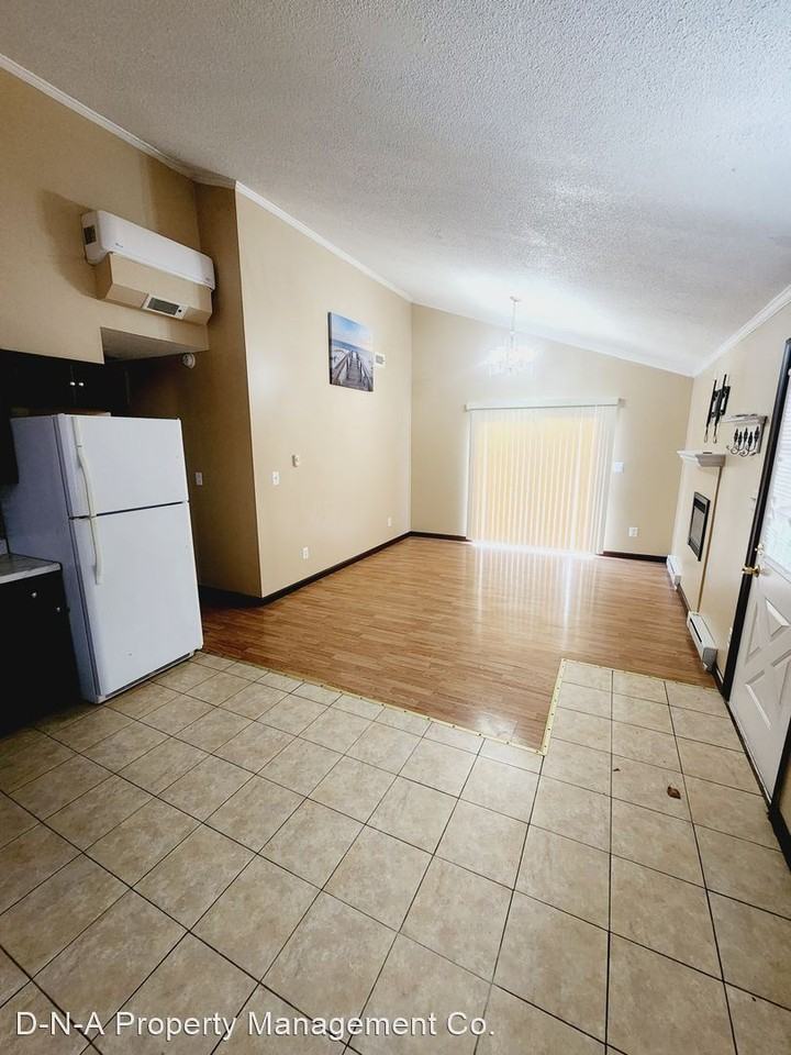 1135 1135 Country Place Dr (G 227) - Listed for Sale - Dee2 - Photo 3 of 8