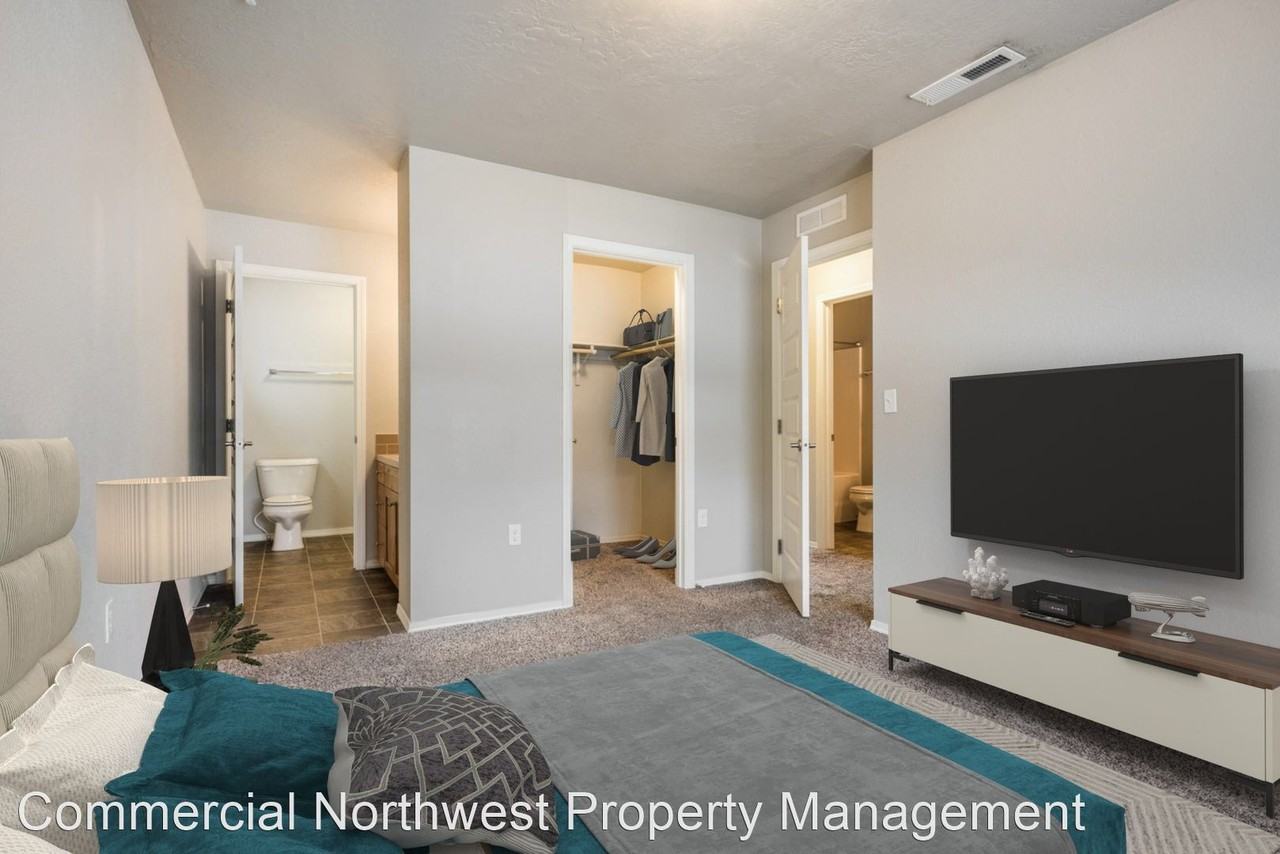 1 Month FREE! Asheville Commons - Photo 3 of 23