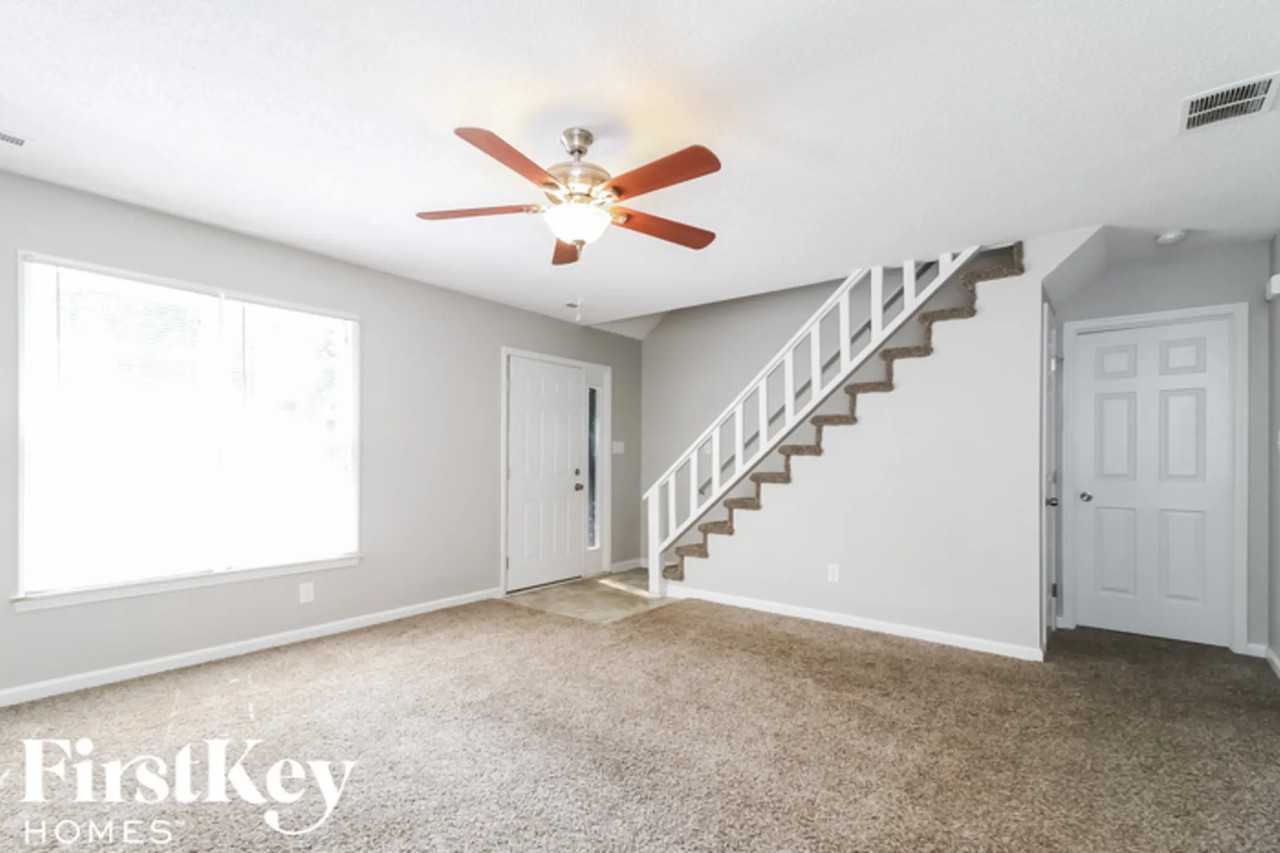 4005 Primrose Path - Photo 2 of 12